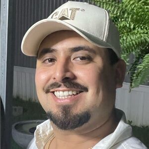 Meet your Posher, Gilbert